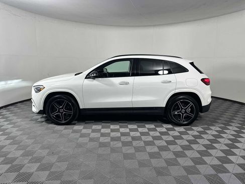 Used 2025 Mercedes-Benz GLA 250 4MATIC image 4
