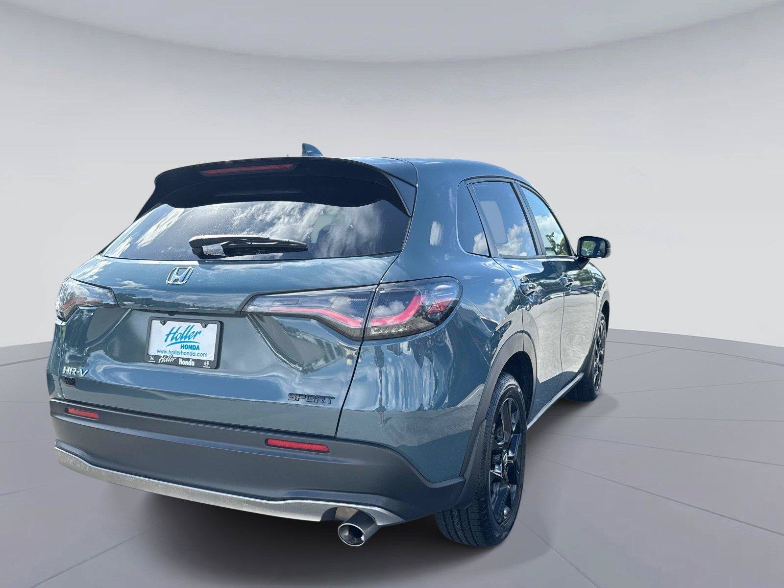 Certified 2023 Honda HR-V Sport image 4