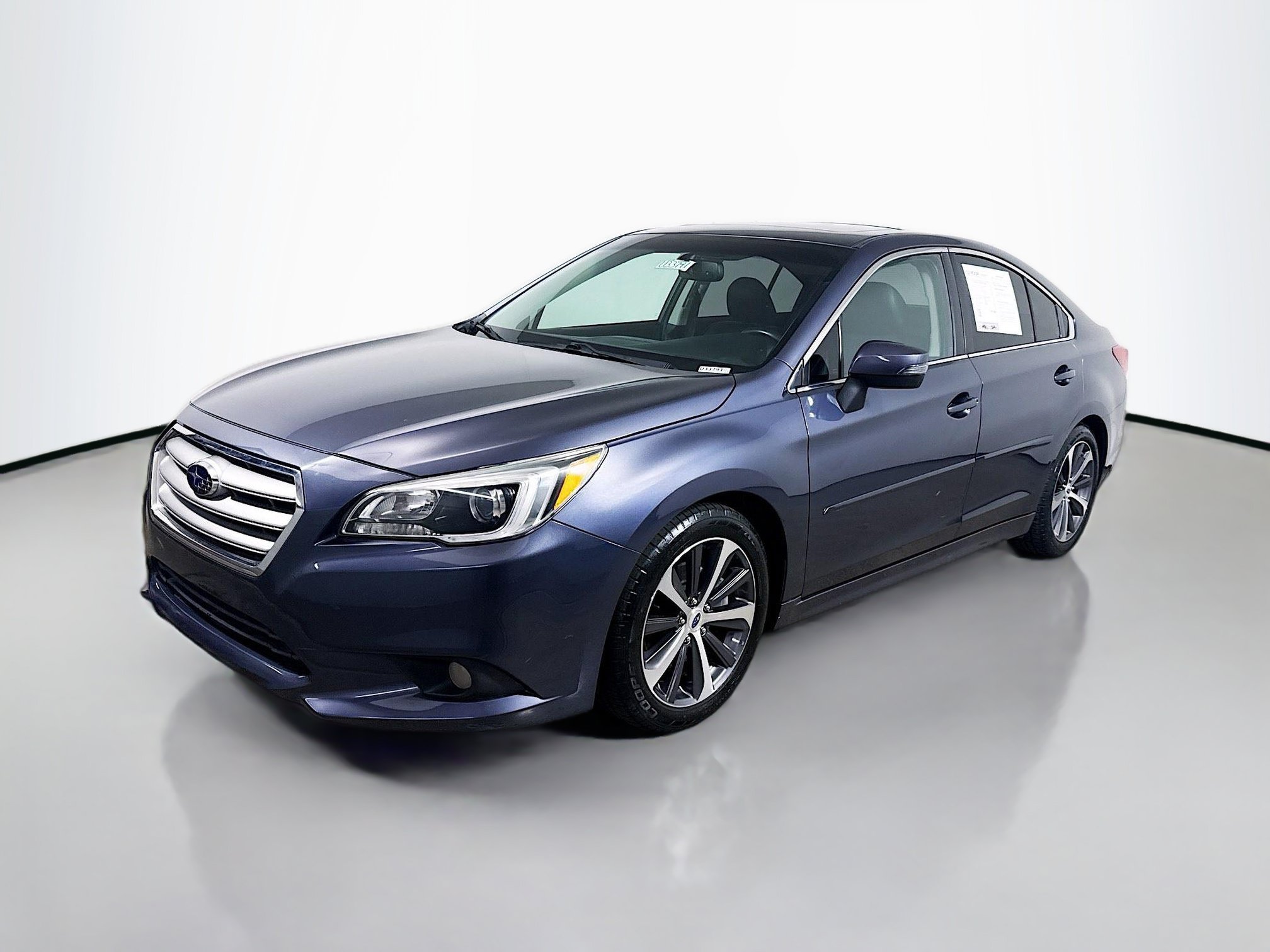 Used 2015 Subaru Legacy 3.6R Limited AWD/4WD image 3
