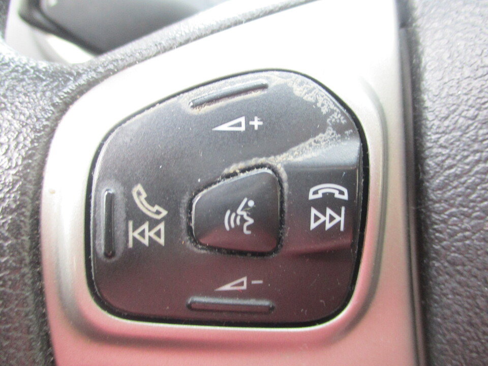 Used 2013 Ford Fiesta SE FWD image 31