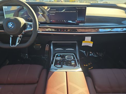 New 2026 BMW i7 eDrive50 w/ M Sport Package image 14