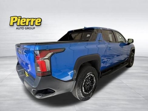 Used 2026 Chevrolet Silverado EV Trail Boss AWD/4WD image 7
