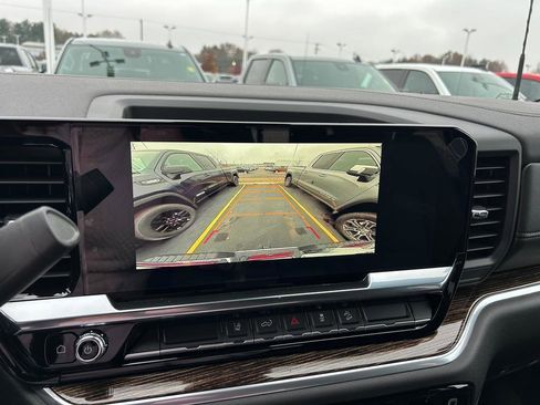 New 2026 GMC Sierra 2500 SLE w/ SLE Value Package; image 10