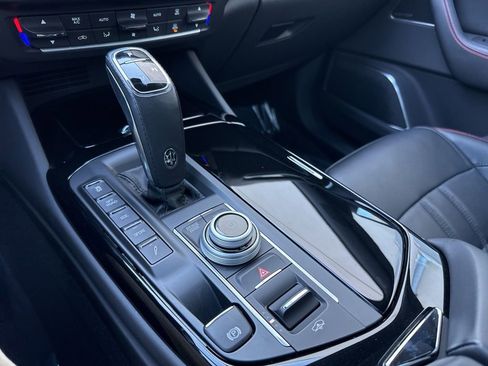 Used 2024 Maserati Levante GT Ultima image 50