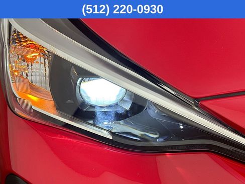 Used 2025 Subaru Crosstrek 2.0i Premium image 38