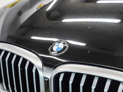 Used 2024 BMW X3 sDrive30i w/ Convenience Package RWD image 8