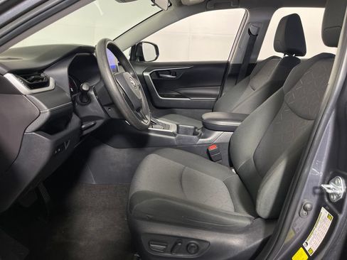 Certified 2025 Toyota RAV4 XLE FWD image 12