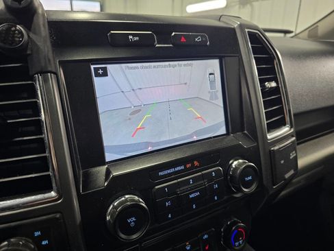 Used 2016 Ford F150 XLT w/ Equipment Group 302A Luxury image 12