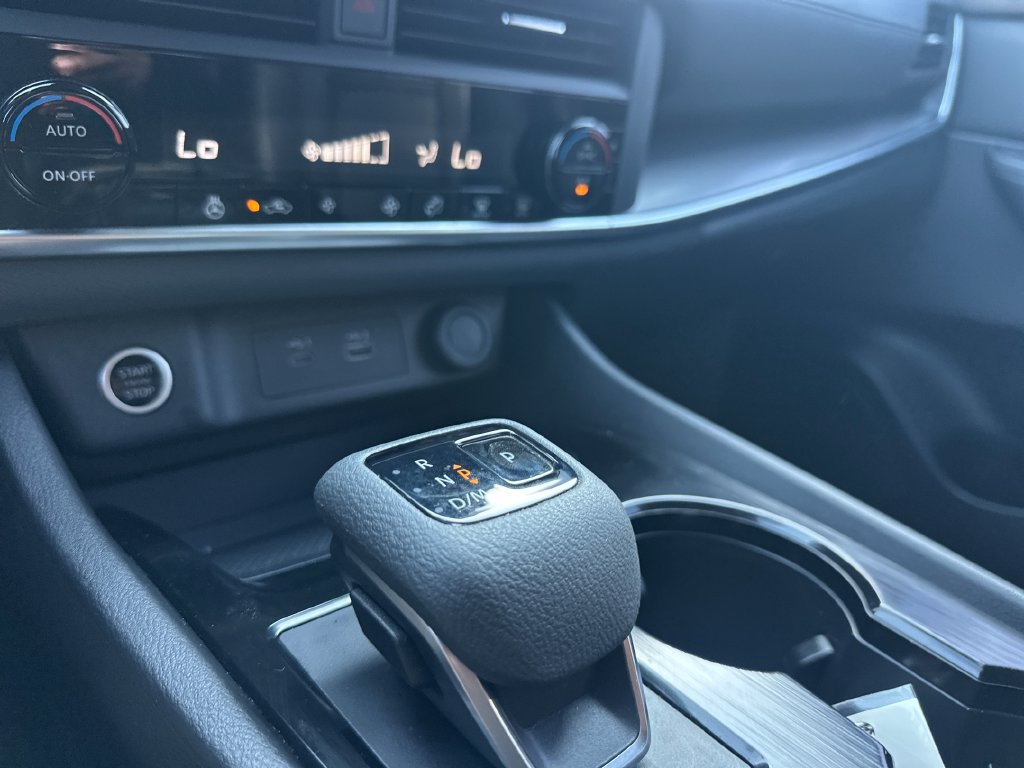 Certified 2023 Nissan Rogue SV w/ SV Premium B Package FWD image 47