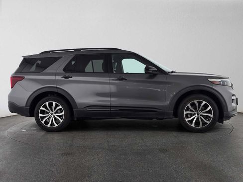 Used 2021 Ford Explorer ST w/ Equipment Group 401A AWD/4WD image 2