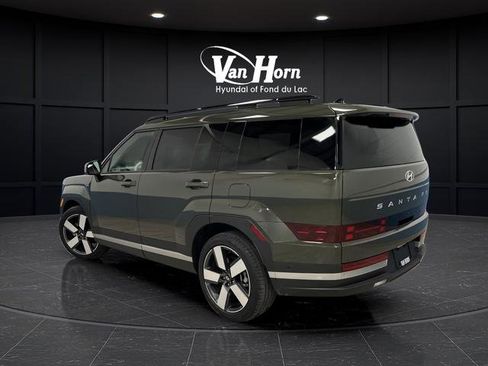 Used 2024 Hyundai Santa Fe Limited image 3