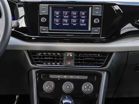 Used 2023 Volkswagen Taos S image 17