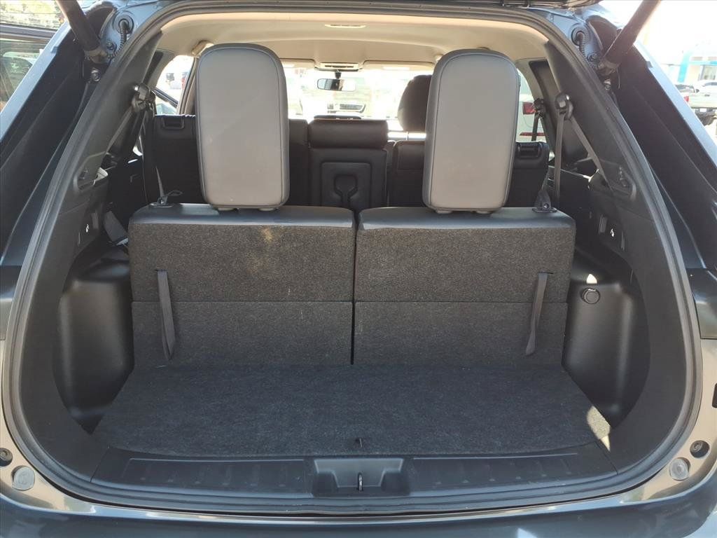 Used 2024 Mitsubishi Outlander SE AWD/4WD image 15