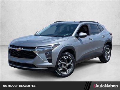 Used 2025 Chevrolet Trax LT