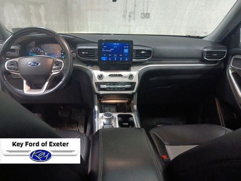Used 2022 Ford Explorer XLT w/ Equipment Group 202A AWD/4WD image 21