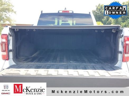 Used 2019 RAM 1500 Laramie AWD/4WD image 30
