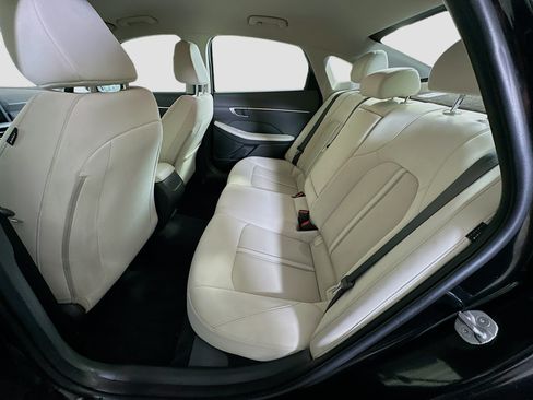 Used 2025 Hyundai Sonata SEL FWD image 27
