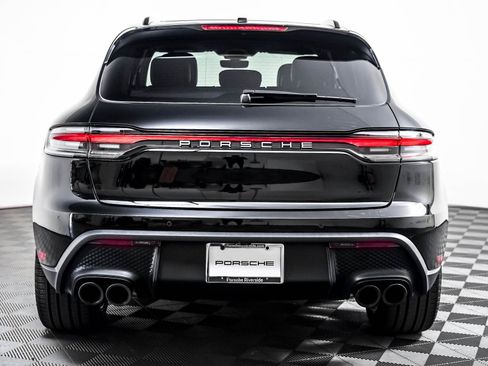 Certified 2026 Porsche Macan AWD/4WD image 11