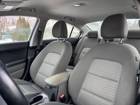 Used 2016 Kia Forte EX image 13