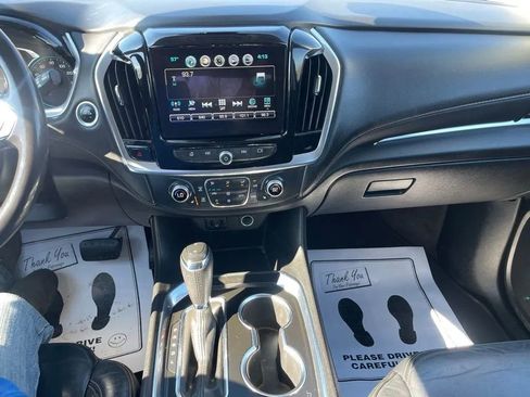 Used 2019 Chevrolet Traverse RS w/ LPO, Floor Liner Package AWD/4WD image 34