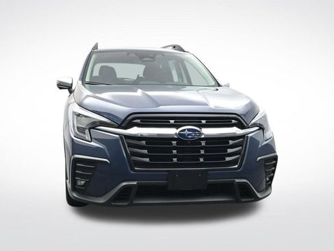 Used 2023 Subaru Ascent Limited w/ Technology Package AWD/4WD image 2