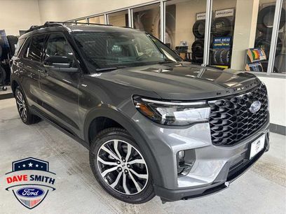 New 2025 Ford Explorer ST-Line