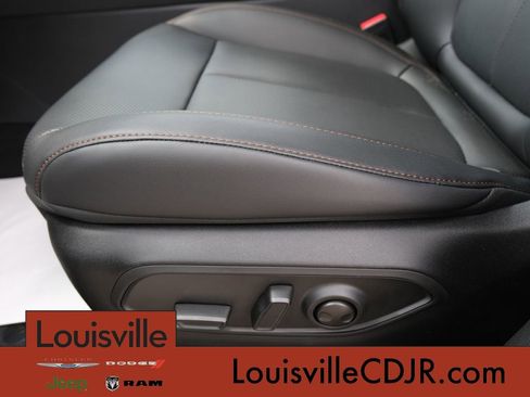 New 2026 Jeep Cherokee Limited AWD/4WD image 24