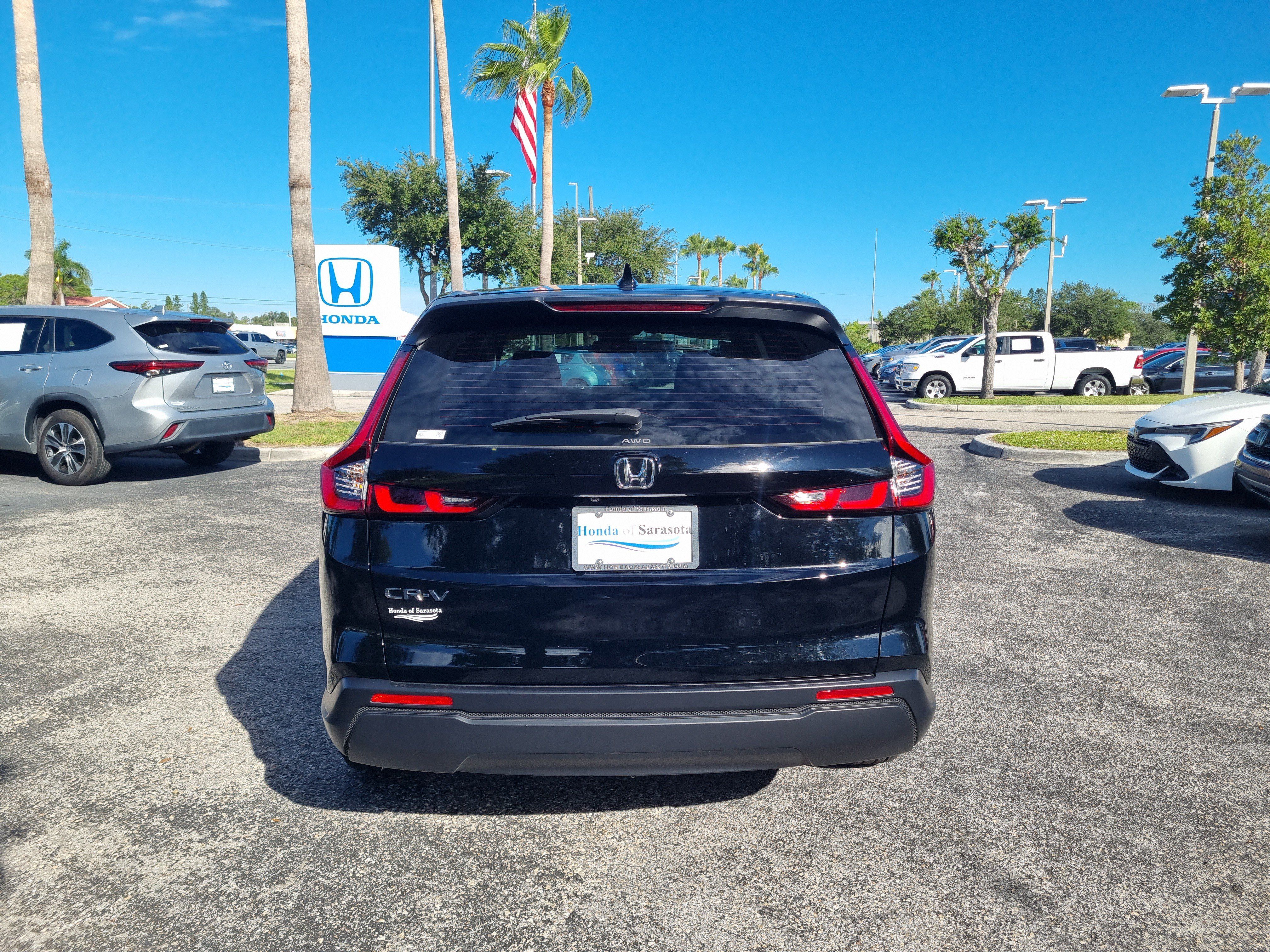 Used 2024 Honda CR-V LX image 6