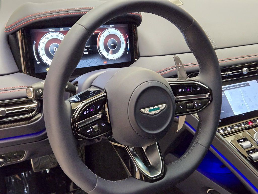 Used 2025 Aston Martin DB12 Coupe RWD image 34