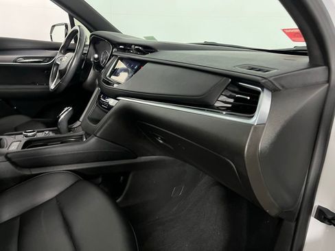 Used 2024 Cadillac XT6 Luxury w/ LPO, Floor Liner Package image 34