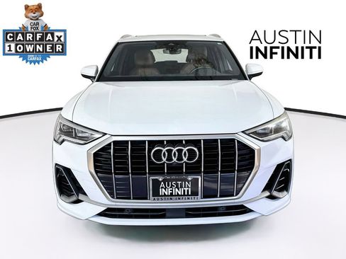 Used 2022 Audi Q3 2.0T Premium Plus w/ Premium Plus Package AWD/4WD image 2
