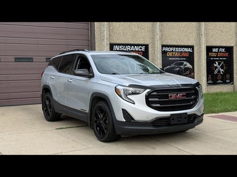 Used 2020 GMC Terrain SLE w/ Elevation Edition FWD image 1