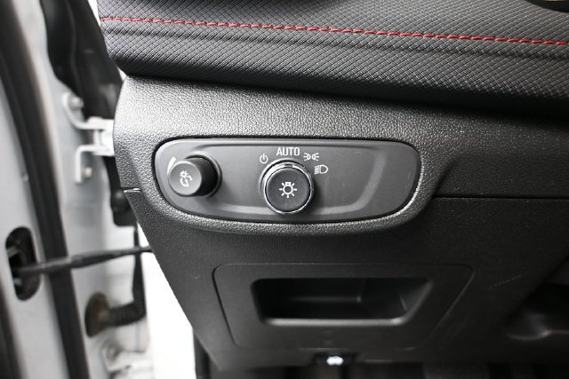 Used 2025 Chevrolet TrailBlazer RS w/ Convenience Package FWD image 23