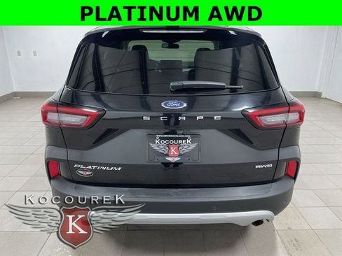 Used 2024 Ford Escape Platinum image 5