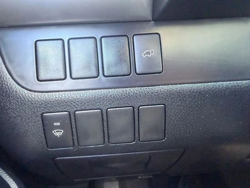 Used 2015 Toyota Highlander XLE AWD/4WD image 31