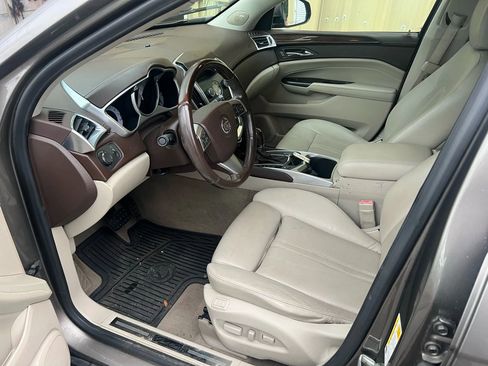 Used 2012 Cadillac SRX Luxury FWD image 8