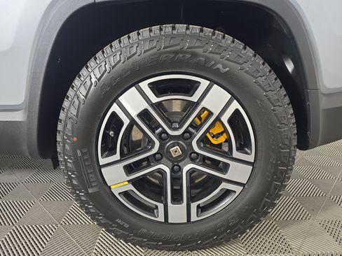 Used 2023 Rivian R1S Launch Edition AWD/4WD image 10