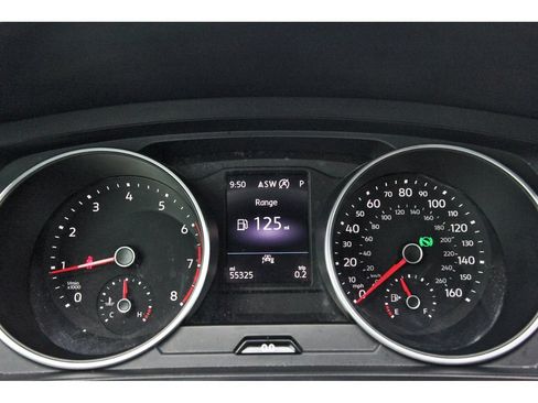 Used 2021 Volkswagen Tiguan SE R-Line FWD image 16
