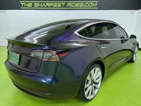 Used 2018 Tesla Model 3 Performance image 10