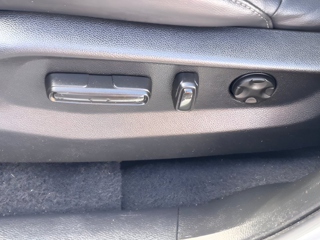 Used 2022 Honda CR-V EX-L image 20