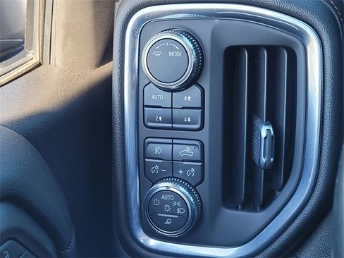 Used 2021 GMC Sierra 1500 AT4 image 18