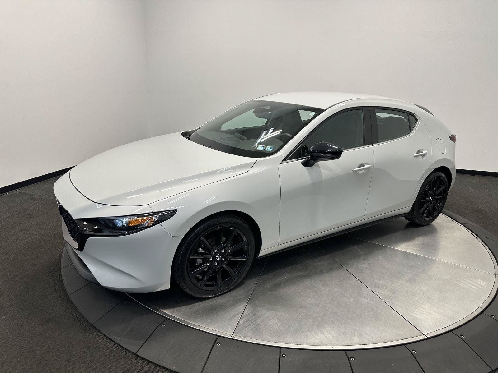 Used 2024 MAZDA MAZDA3 s FWD image 4