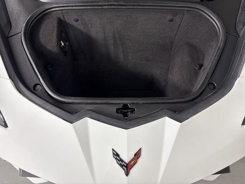 Used 2021 Chevrolet Corvette Stingray Coupe w/ 1LT image 22