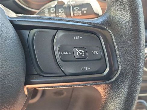 Used 2019 Jeep Wrangler Unlimited Sport AWD/4WD image 12