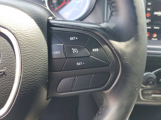 Used 2023 Dodge Charger SXT RWD image 28