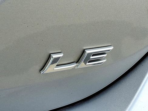 Certified 2020 Toyota Camry LE image 10