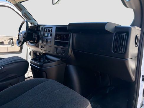 Used 2025 Chevrolet Express 2500 w/ Driver Convenience Package RWD image 23
