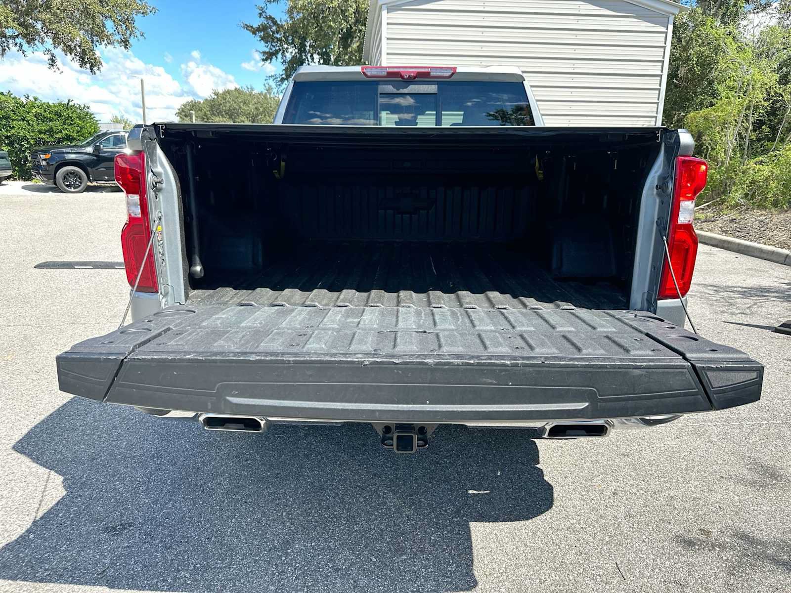 Certified 2024 Chevrolet Silverado 1500 LTZ AWD/4WD image 25