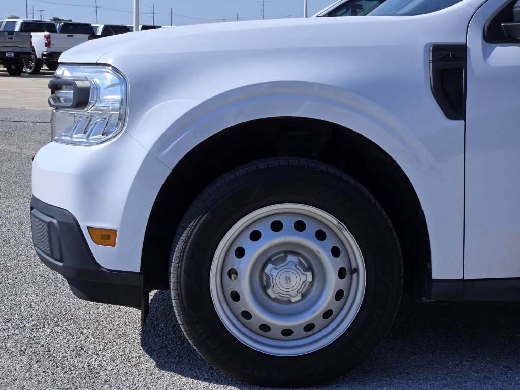 Used 2023 Ford Maverick XL FWD image 8
