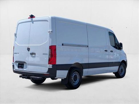 New 2025 Mercedes-Benz Sprinter 2500 image 7